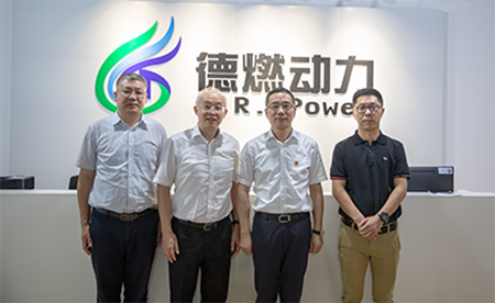 柏總視察德燃動(dòng)力04_副本.png 柏總視察德燃動(dòng)力04_副本.png